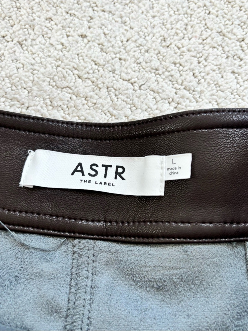 ASTR the label faux leather Women's Dark Brown A-Line Midi Skirt - Picture 3 of 4